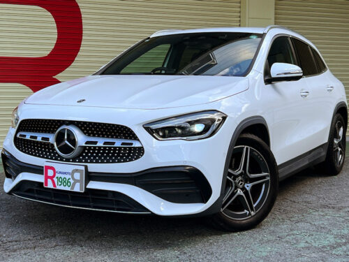 2021年式 メルセデス・ベンツGLA200d 4マチック AMGライン