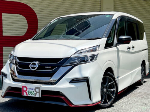 2018年式 セレナ2.0 NISUMO