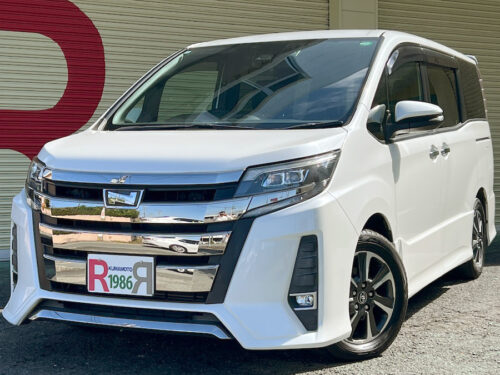 2018年式　ノア2.0Si ダブルバイビー