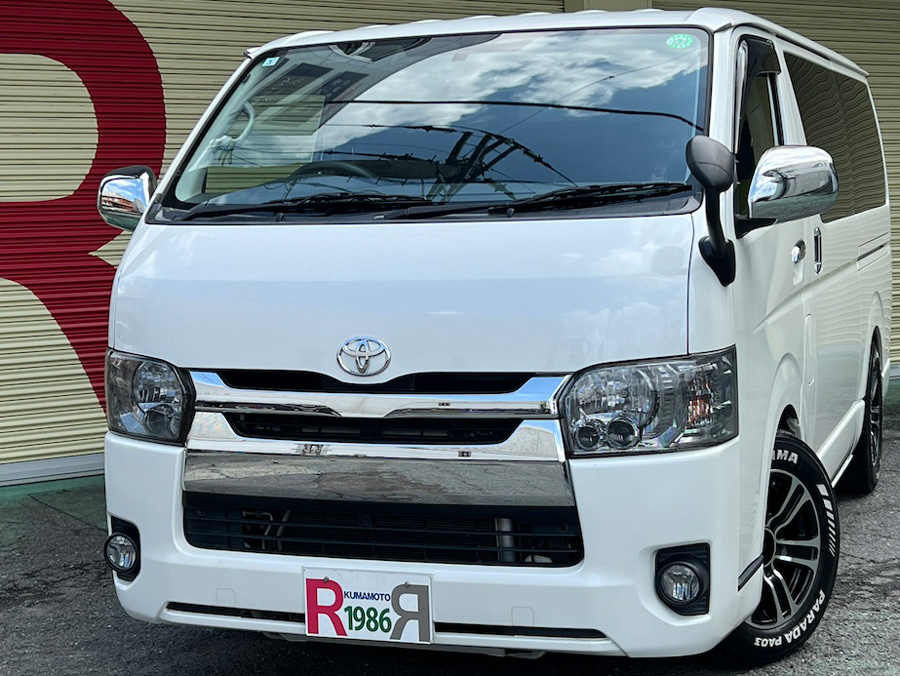 ハイエースバン