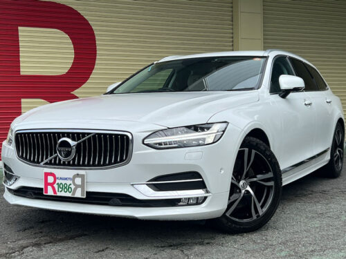 2020年式　ボルボV90 D4インスクリプション